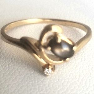 10K Gold Black Star Sapphire Ring